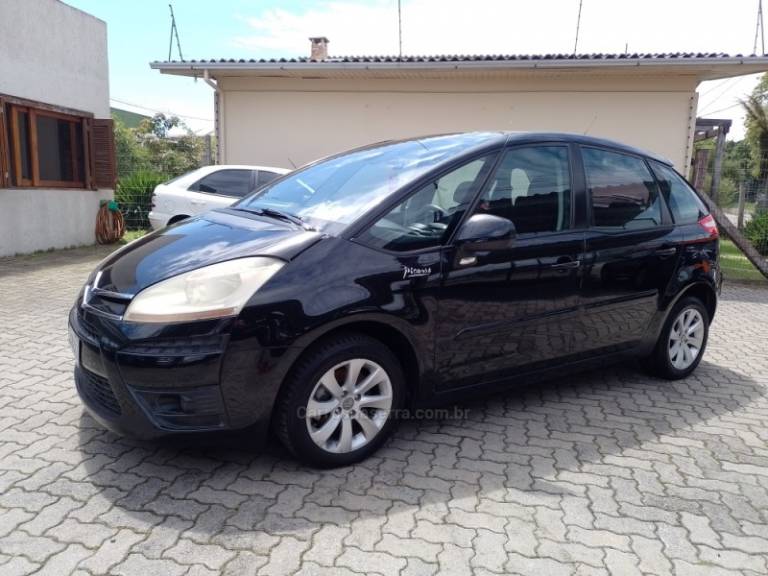 CITROËN - C4 PICASSO - 2008/2009 - Preta - R$ 32.900,00