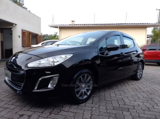 PEUGEOT - 308 - 2013/2014 - Preta - R$ 44.900,00