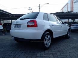 AUDI - A3 - 2005/2006 - Branca - R$ 35.900,00