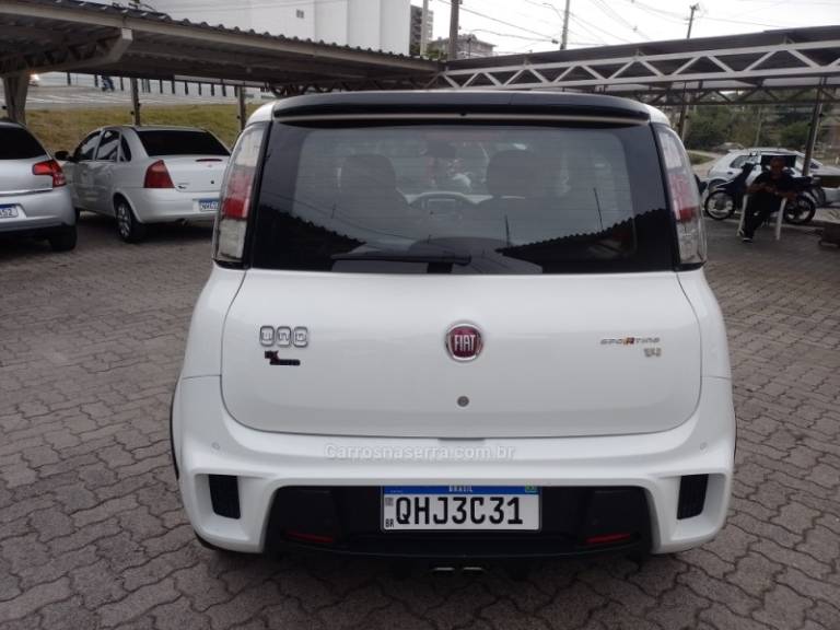 FIAT - UNO - 2015/2015 - Branca - R$ 45.500,00