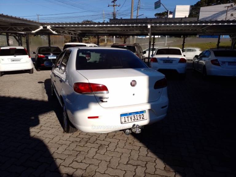 FIAT - SIENA - 2013/2013 - Branca - R$ 36.900,00