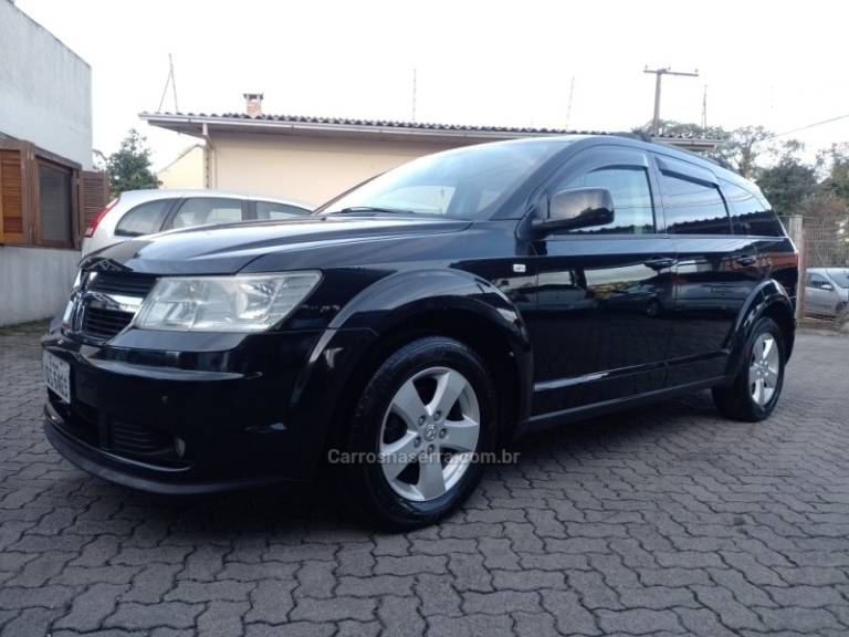 DODGE - JOURNEY - 2010/2010 - Preta - R$ 48.900,00
