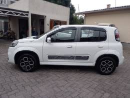 FIAT - UNO - 2015/2015 - Branca - R$ 45.500,00