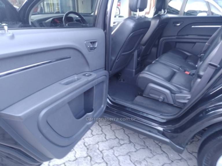 DODGE - JOURNEY - 2010/2010 - Preta - R$ 48.900,00