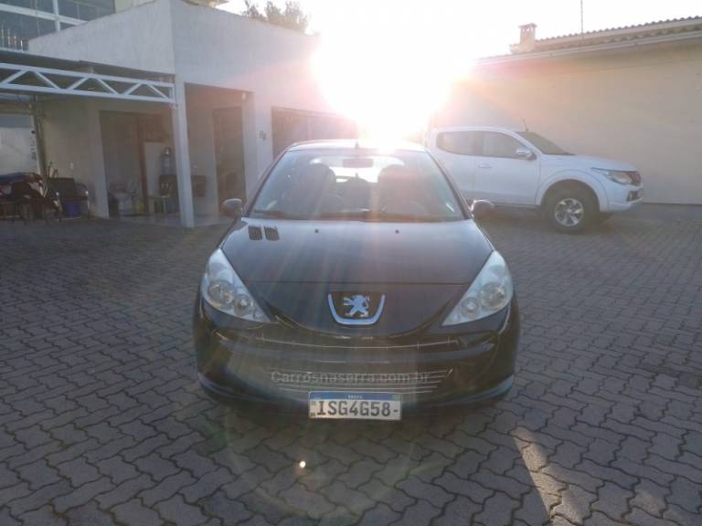 PEUGEOT - 207 - 2012/2012 - Preta - R$ 23.900,00