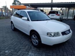 AUDI - A3 - 2005/2006 - Branca - R$ 35.900,00