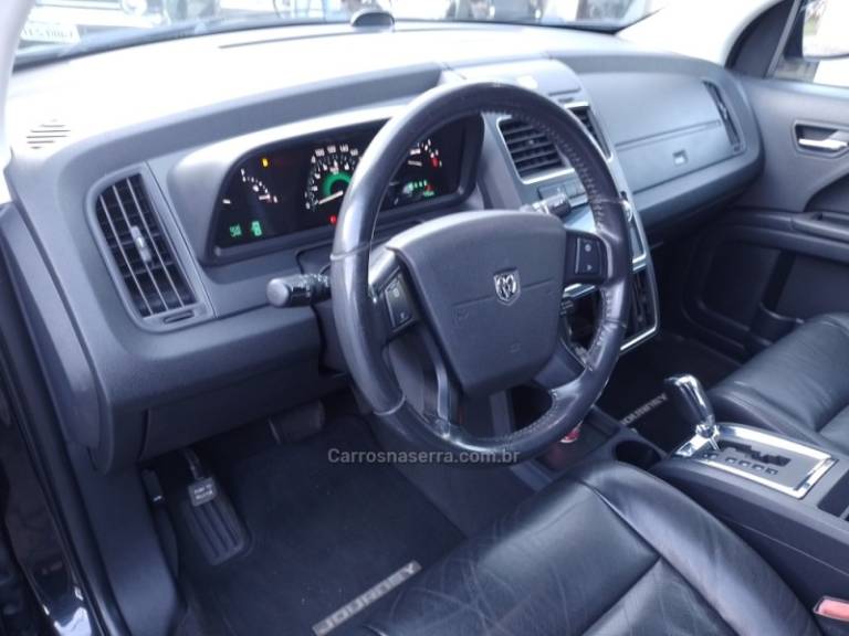DODGE - JOURNEY - 2010/2010 - Preta - R$ 48.900,00