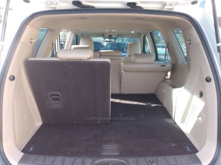 KIA MOTORS - MOHAVE - 2011/2012 - Branca - R$ 85.000,00