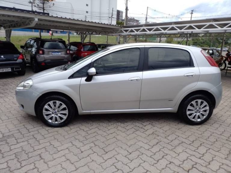 FIAT - PUNTO - 2011/2011 - Prata - R$ 36.900,00