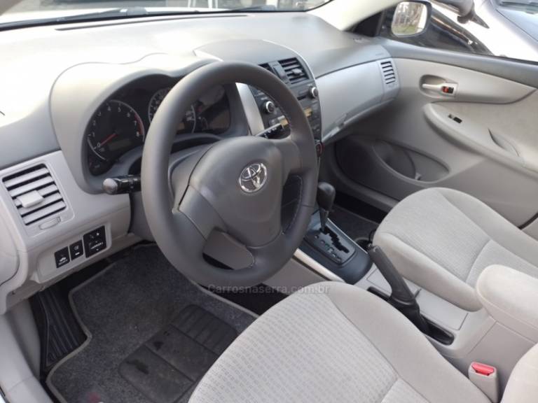 TOYOTA - COROLLA - 2009/2010 - Prata - R$ 53.000,00