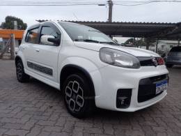 FIAT - UNO - 2015/2015 - Branca - R$ 45.500,00
