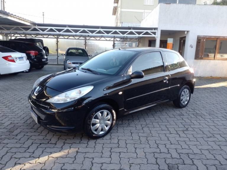 PEUGEOT - 207 - 2012/2012 - Preta - R$ 23.900,00