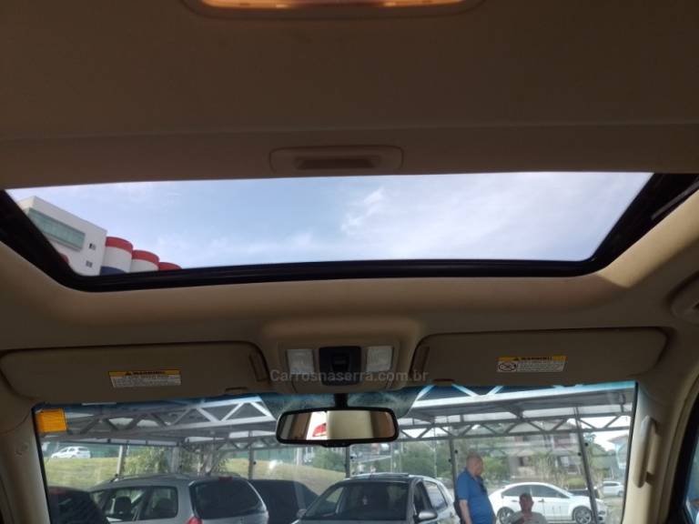 KIA MOTORS - MOHAVE - 2011/2012 - Branca - R$ 85.000,00