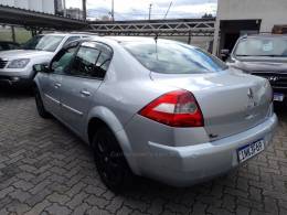 RENAULT - MÉGANE - 2006/2007 - Prata - R$ 28.000,00