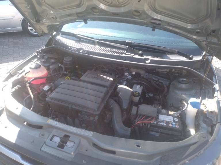 VOLKSWAGEN - SAVEIRO - 2025/2025 - Verde - R$ 96.800,00