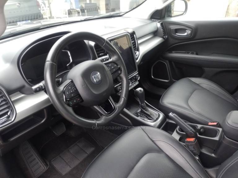 FIAT - TORO - 2022/2022 - Azul - R$ 129.900,00